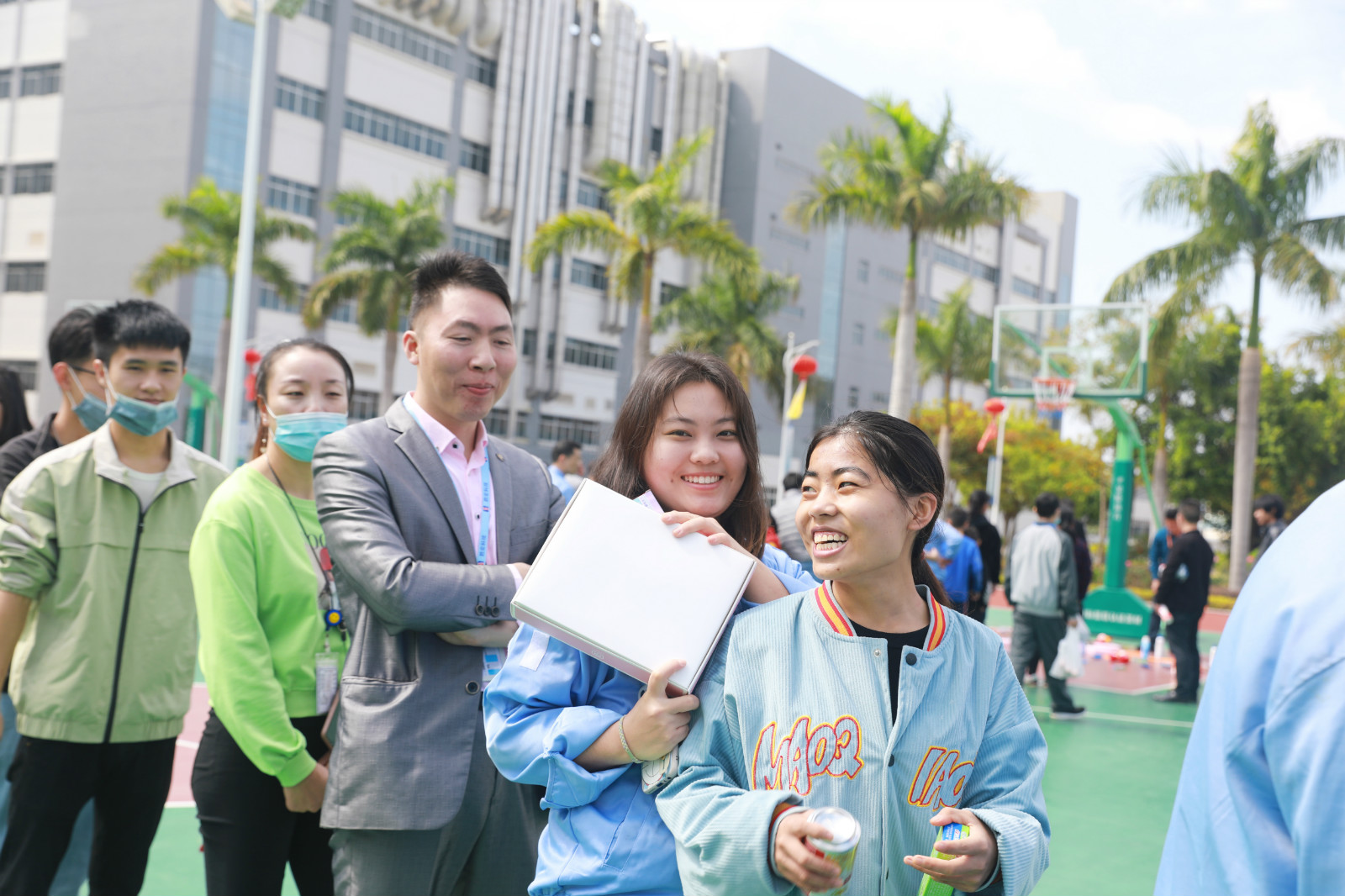 就地过年，年味不减—我在k8凯发挺好的